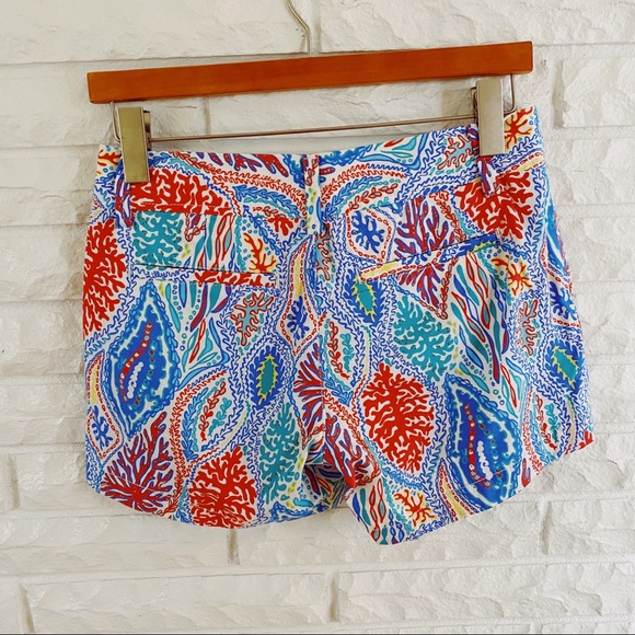 Lilly Pulitzer Callahan Short - Picture 2 of 4